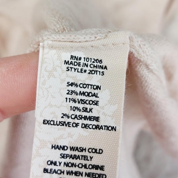 New Soft Surroundings Cream Tan Ruffle Sleeve Crewneck Cozy Sweater P5236 - Picture 9 of 10